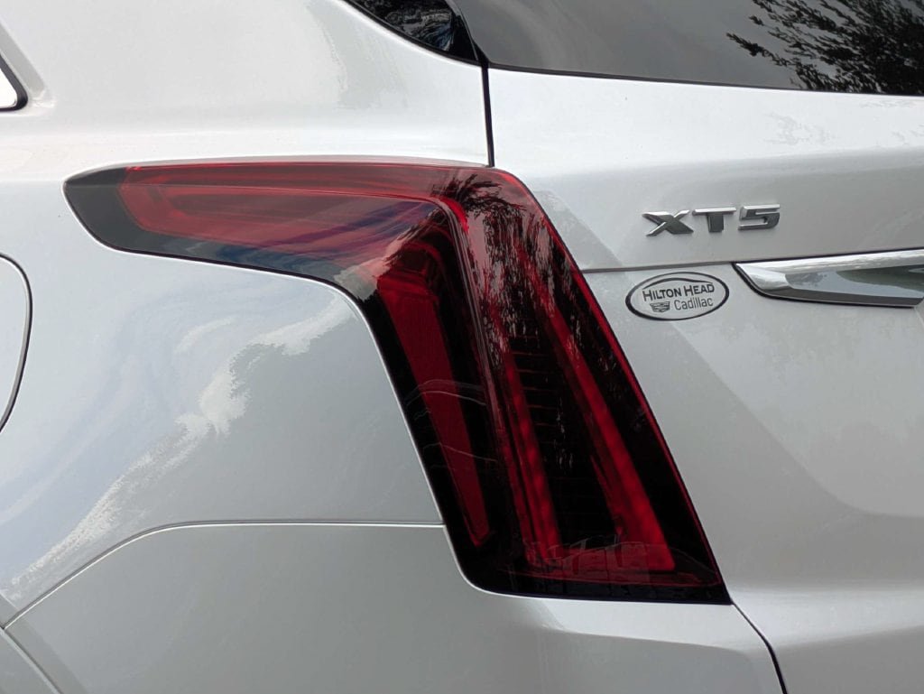 New 2026 Cadillac XT5 Premium Luxury w/ Driver Assist Package FWD image 9