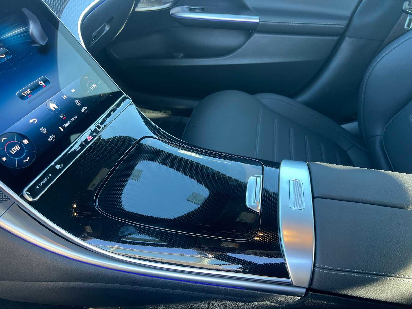 New 2026 Mercedes-Benz C 300 Sedan image 19