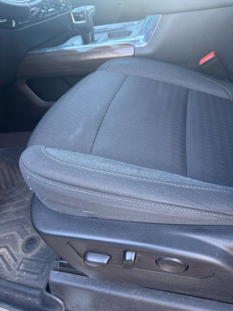 Used 2023 Chevrolet Silverado 1500 LT w/ Z71 Off-Road Package AWD/4WD image 6
