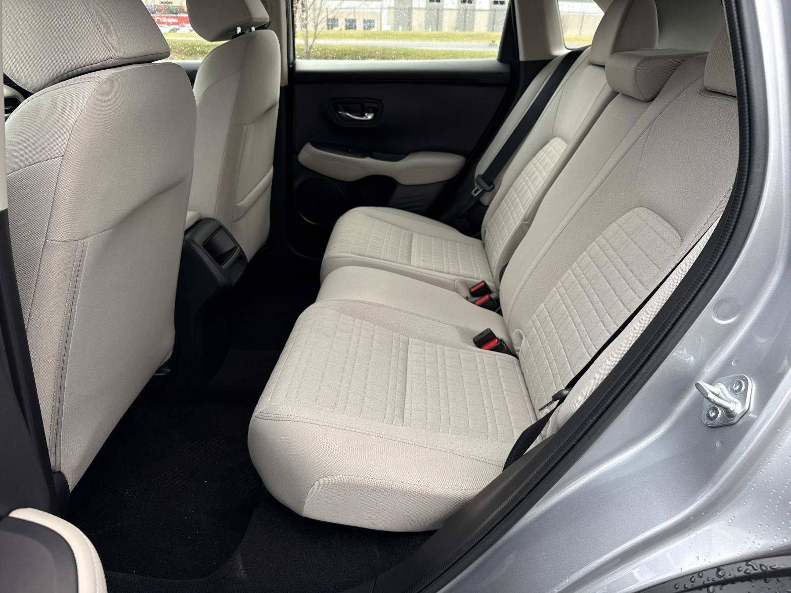 Used 2023 Honda HR-V LX image 22