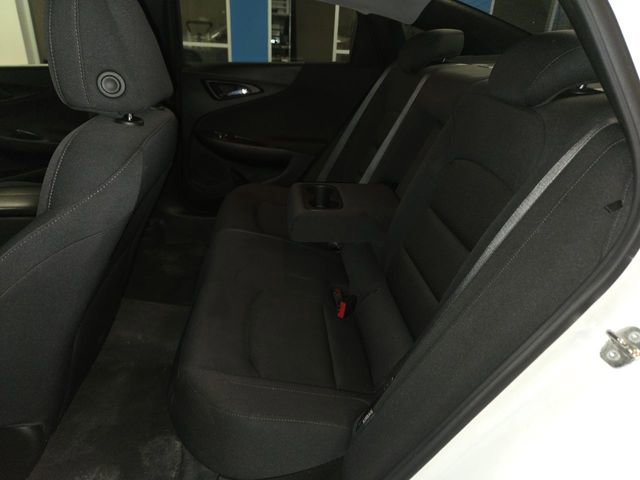 Used 2024 Chevrolet Malibu LT FWD image 21