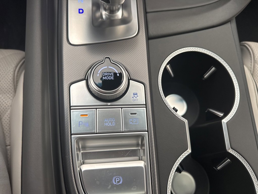 Used 2025 Genesis G70 3.3T Advanced w/ Sport Prestige Package image 34