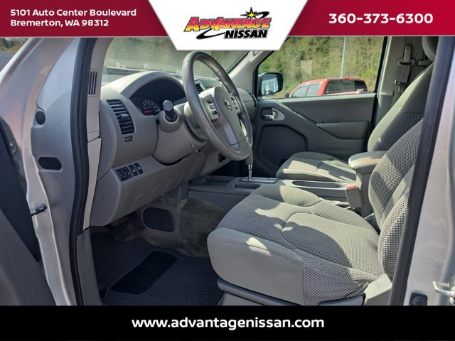 Used 2018 Nissan Frontier SV image 16
