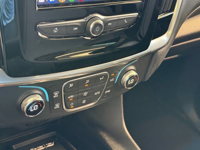 Certified 2023 Chevrolet Traverse LT w/ LPO, Cargo Package FWD image 18