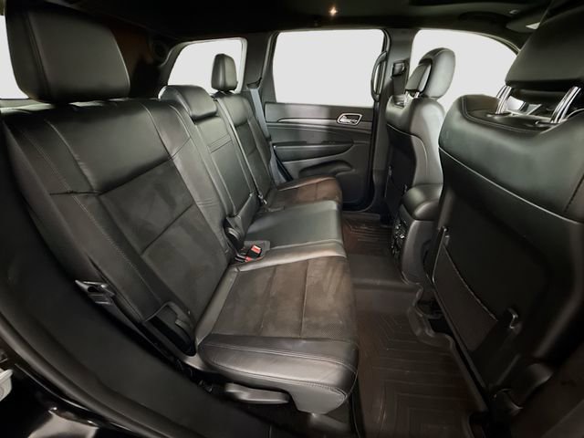 Used 2017 Jeep Grand Cherokee Altitude image 25