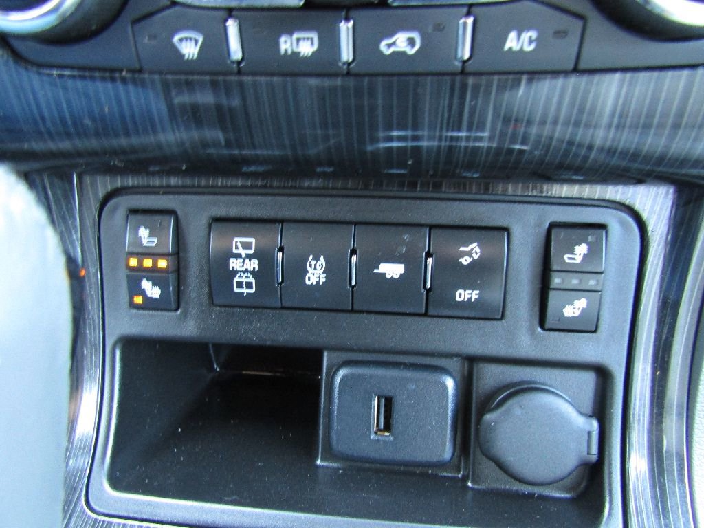 Used 2016 Chevrolet Traverse LT AWD/4WD image 18