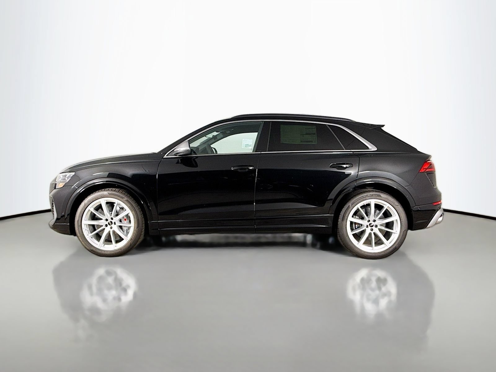 New 2026 Audi RS Q8 performance AWD/4WD image 4