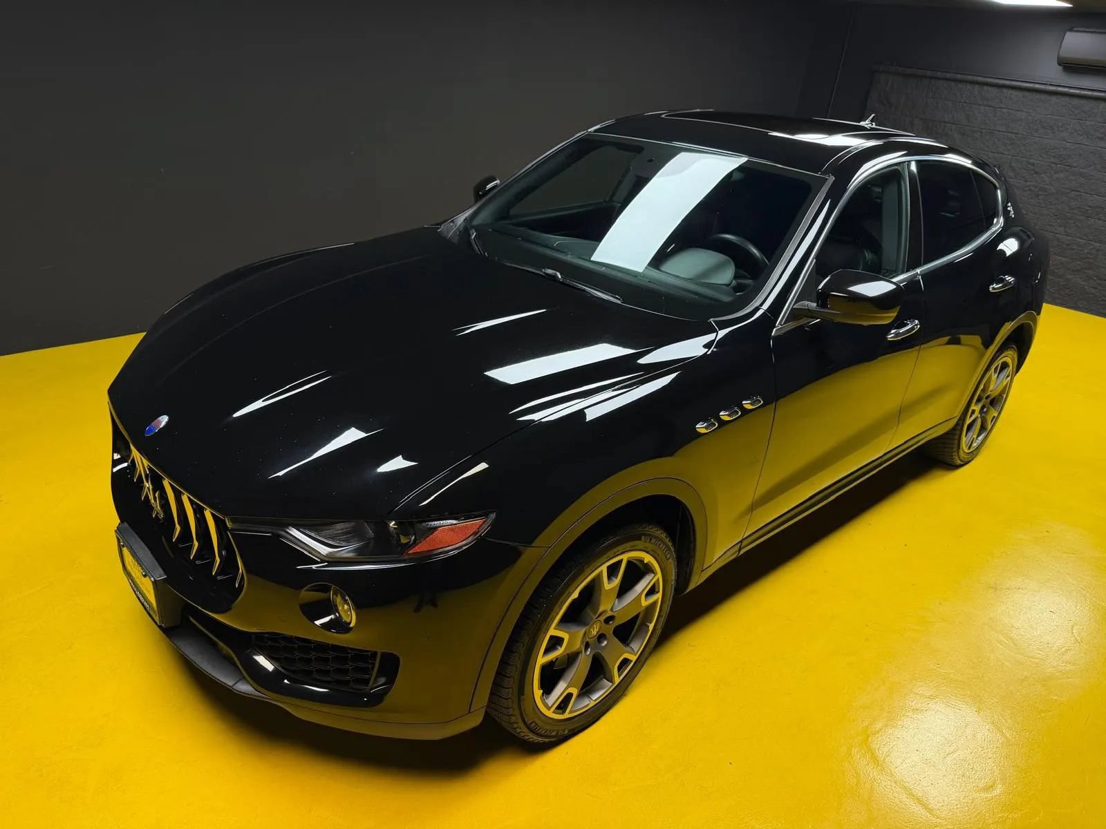 Used 2018 Maserati Levante AWD/4WD image 42
