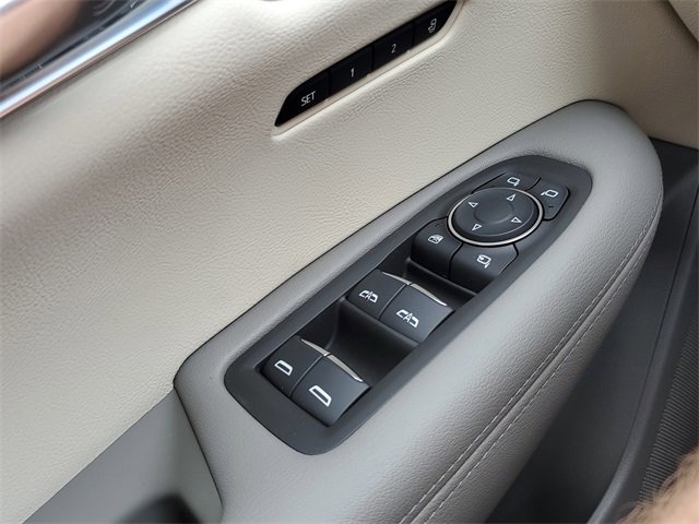 New 2025 Cadillac XT6 Premium Luxury w/ Technology Package image 21