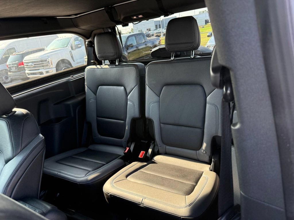 Used 2023 Ford Bronco Black Diamond AWD/4WD image 7