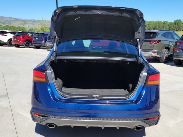 Used 2019 Nissan Altima 2.5 SR FWD image 10