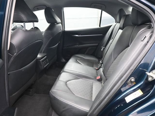 Used 2019 Toyota Camry XSE FWD image 8