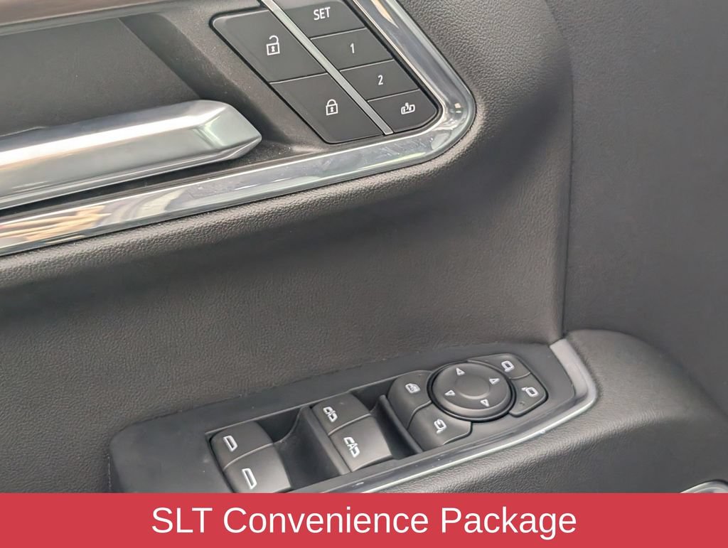 Used 2024 GMC Sierra 1500 SLT w/ SLT Premium Plus Package AWD/4WD image 12