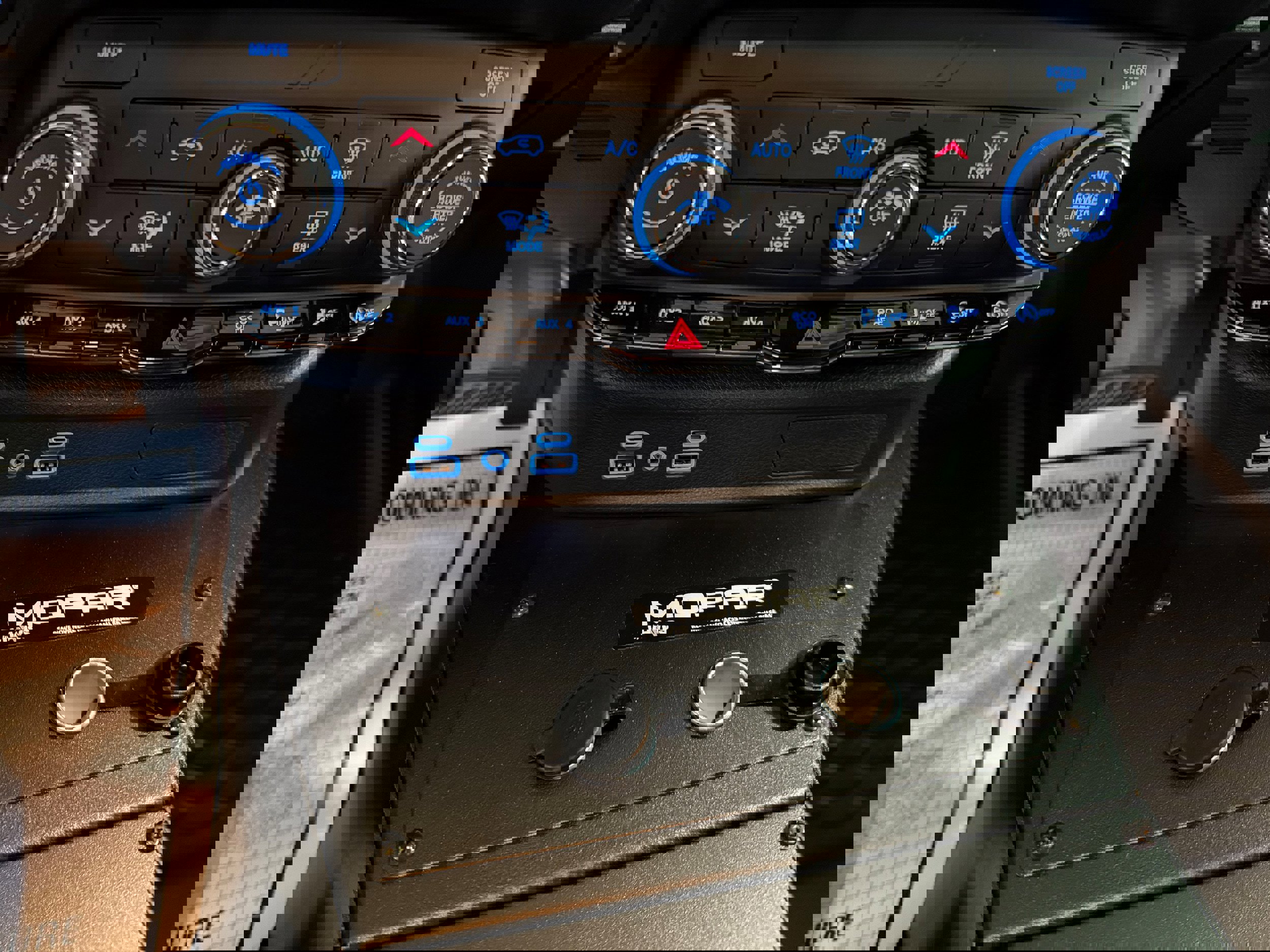 New 2026 Dodge Durango AWD w/ Skid Plate Group image 35