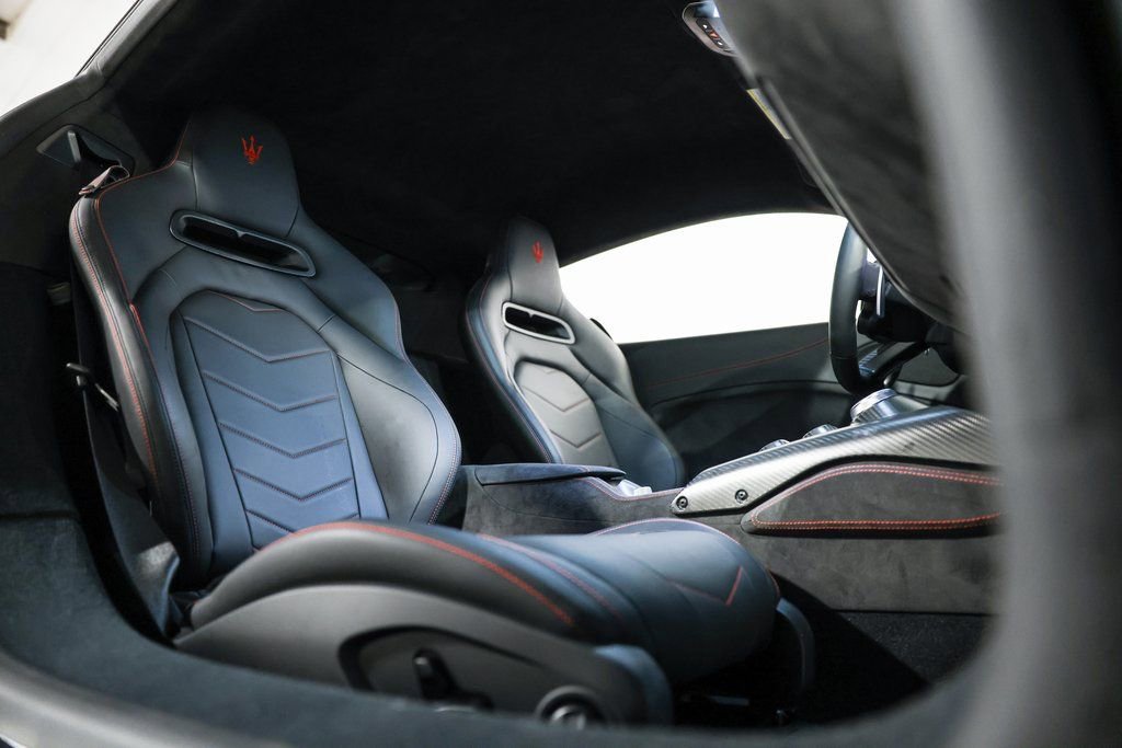 Used 2022 Maserati MC20 Coupe image 21