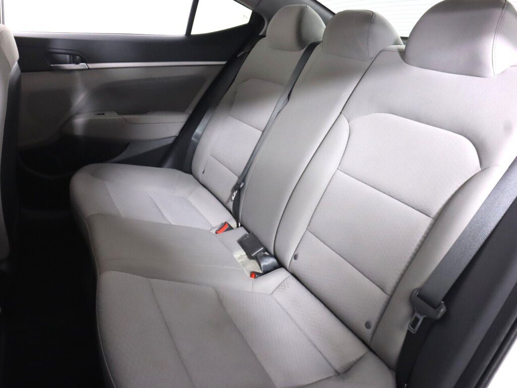 Used 2019 Hyundai Elantra SEL FWD image 33