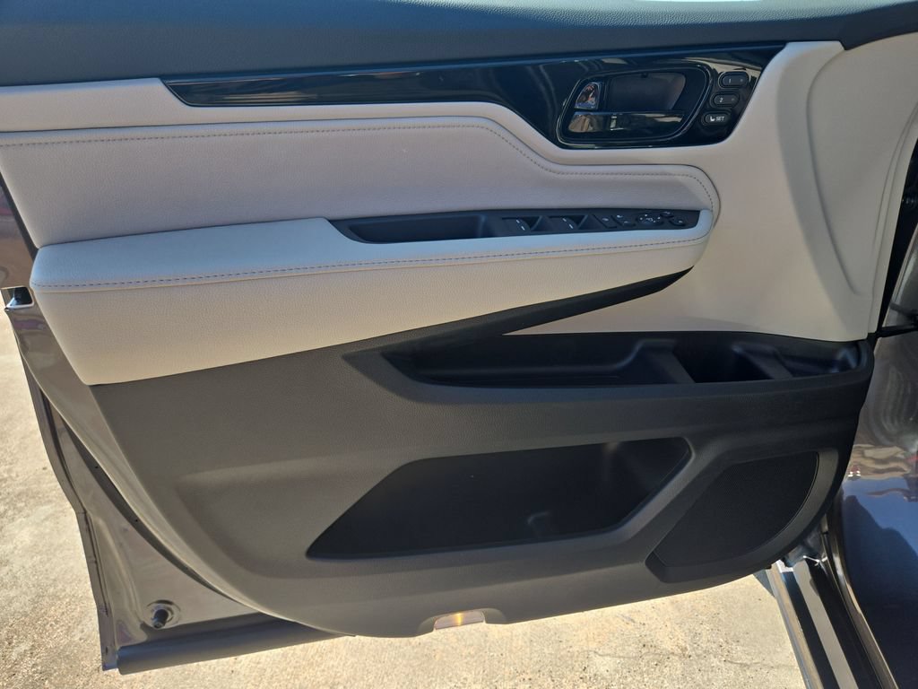 New 2027 Honda Odyssey Elite image 10