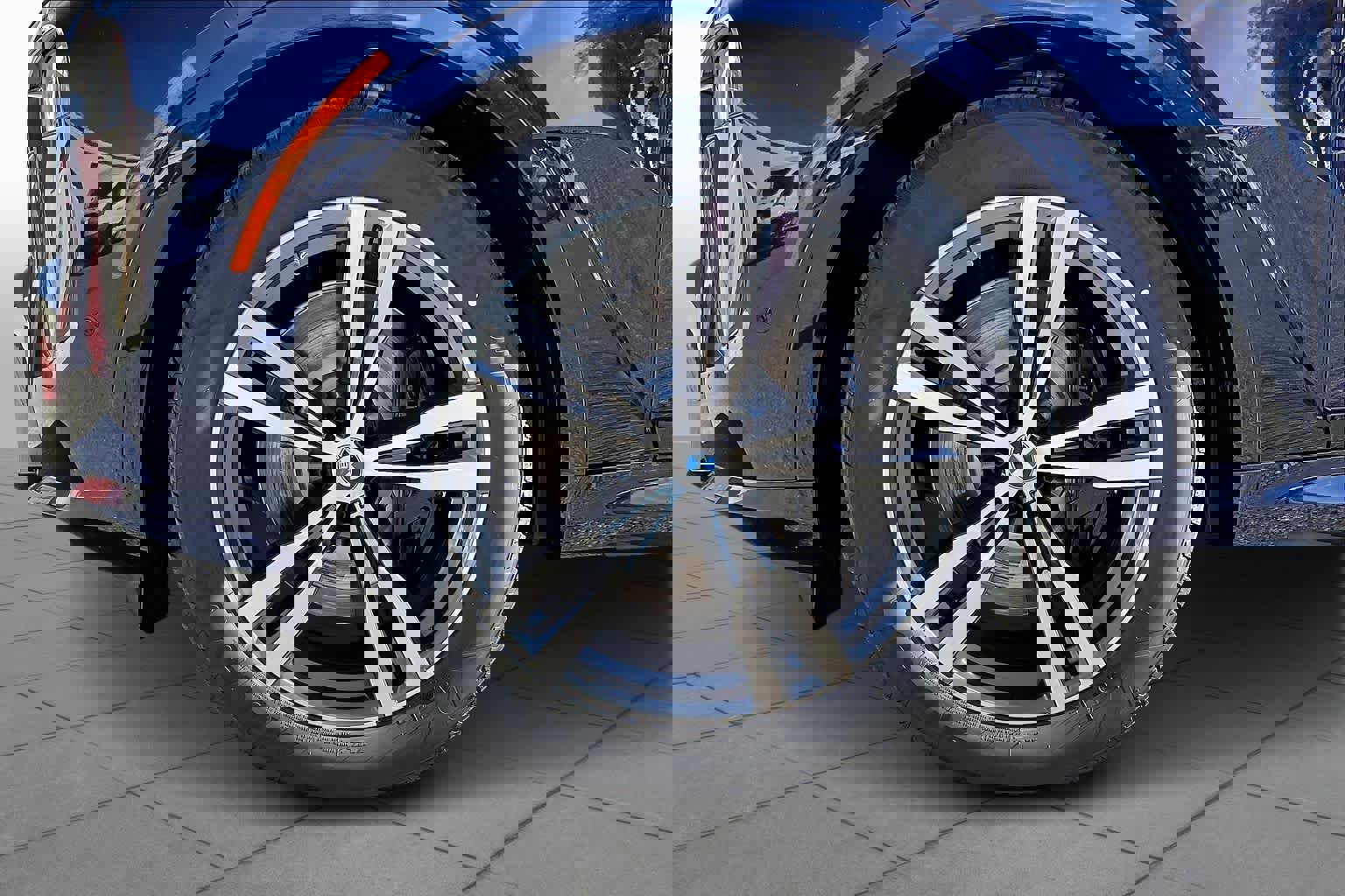 Used 2026 BMW X7 xDrive40i w/ M Sport Package image 10