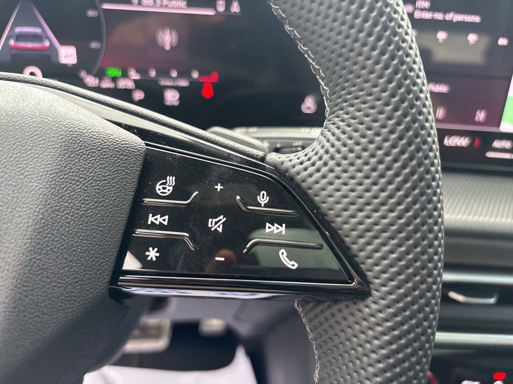 Certified 2025 Audi SQ5 Premium Plus w/ Premium Plus Package image 23