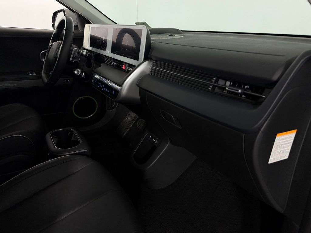 Used 2024 Hyundai Ioniq 5 Limited image 33
