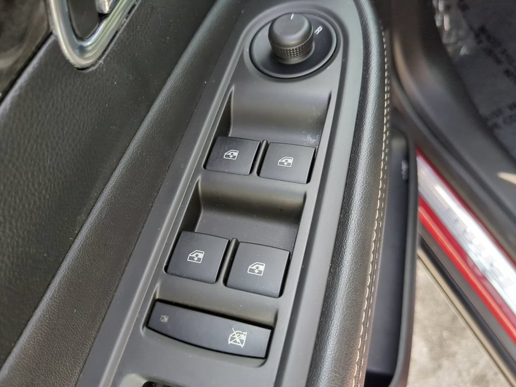 Used 2015 Buick Encore Convenience FWD image 16