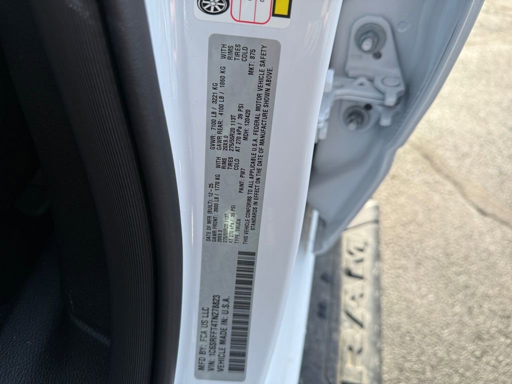 New 2026 RAM 1500 4x4 Crew Cab image 24