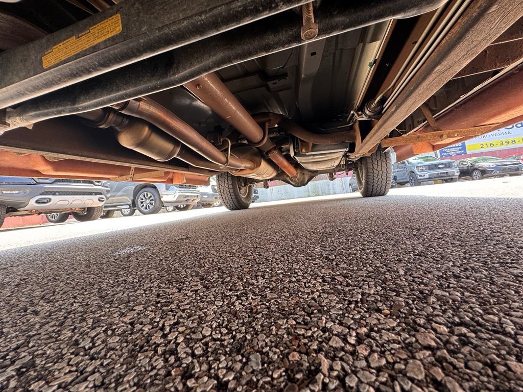 Used 2003 Chevrolet Silverado 1500 LT w/ Skid Plate Package AWD/4WD image 20