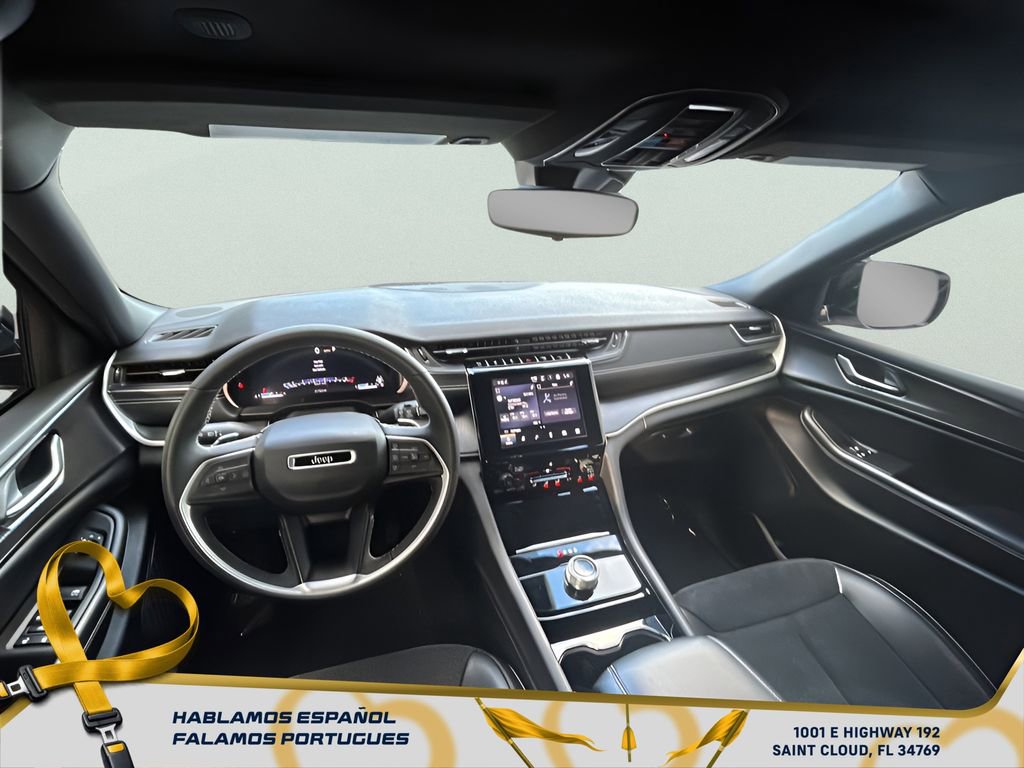 Used 2023 Jeep Grand Cherokee L Laredo image 22