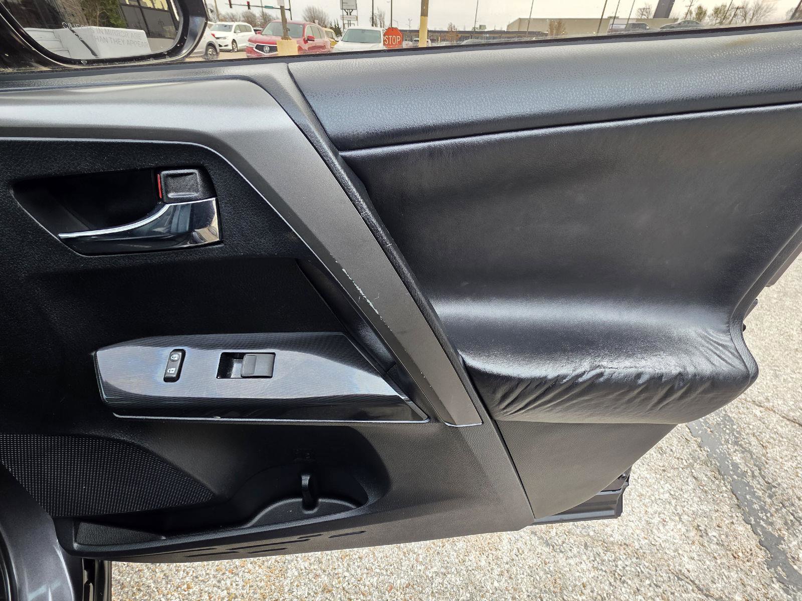Used 2017 Toyota RAV4 SE w/ Power Special Value Package FWD image 31