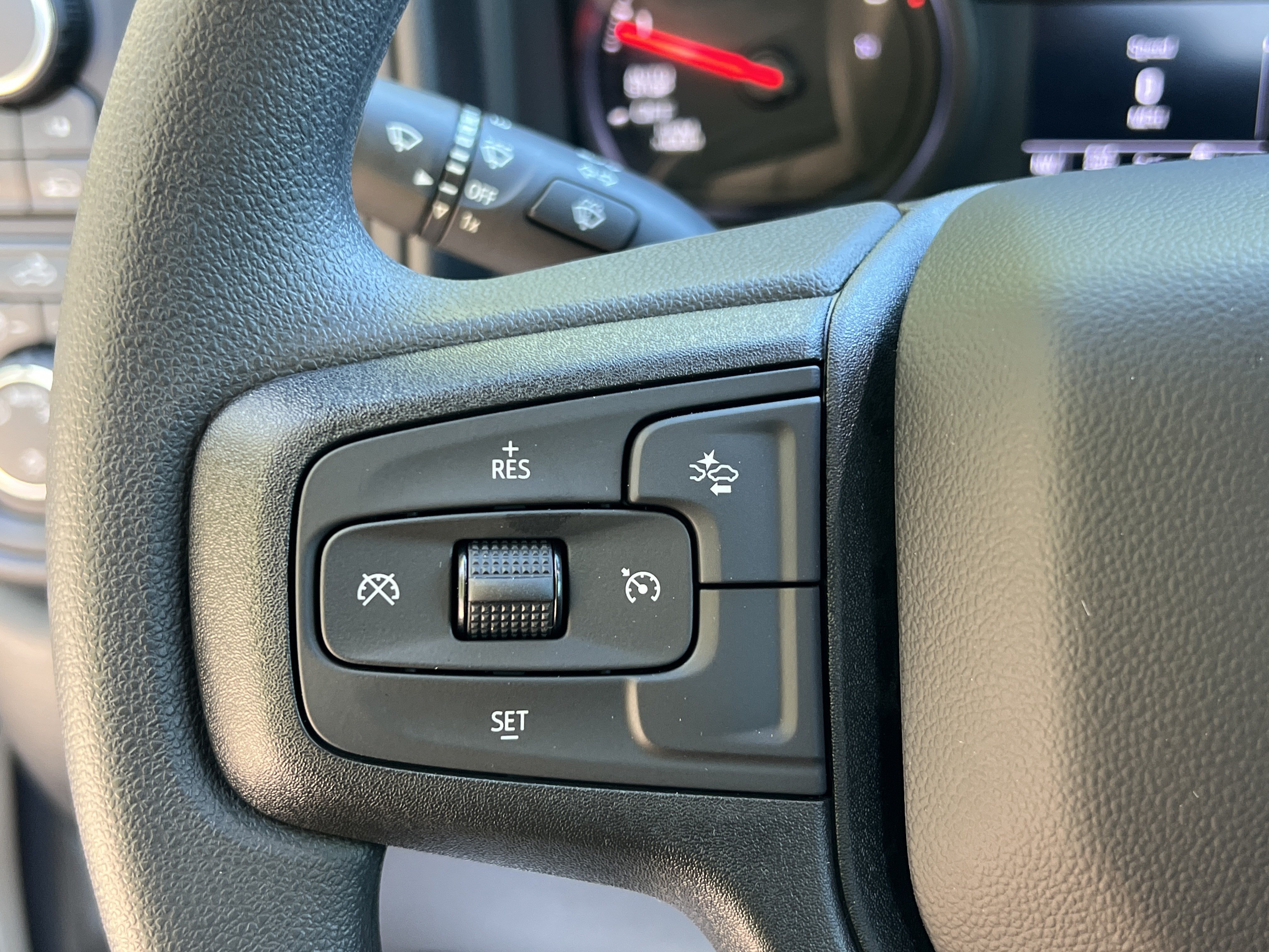 New 2026 Chevrolet Silverado 1500 Custom w/ Turbomax Blackout Package AWD/4WD image 20