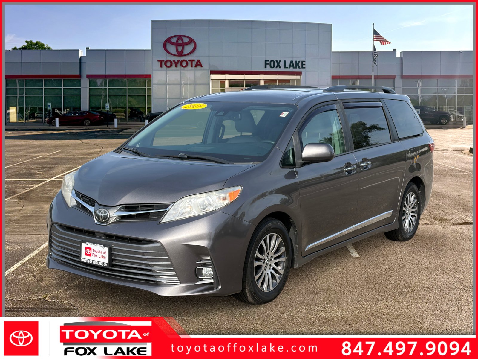 Used 2019 Toyota Sienna XLE w/ XLE Navigation Package