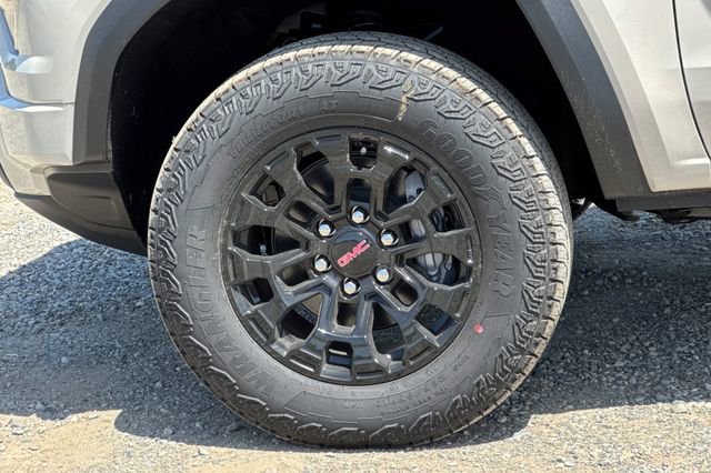 New 2026 GMC Canyon Elevation RWD image 31