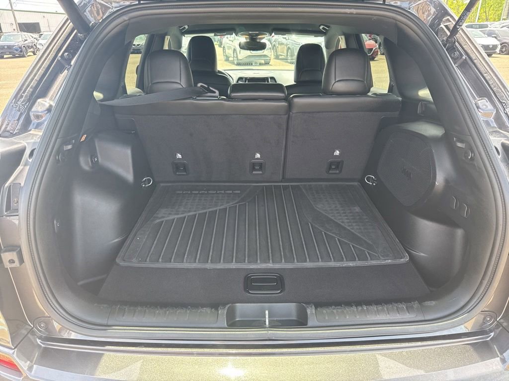 Used 2020 Jeep Cherokee High Altitude AWD/4WD image 30