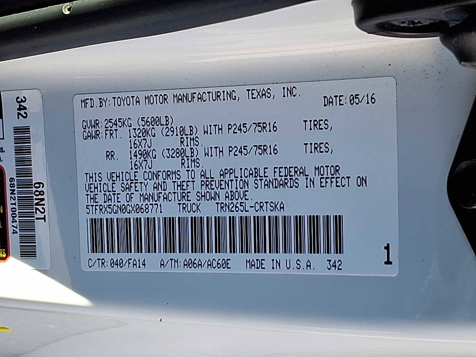 Used 2016 Toyota Tacoma SR image 26