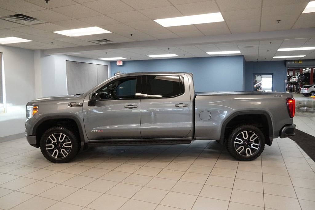 Used 2022 GMC Sierra 1500 AT4 w/ AT4 Preferred Package AWD/4WD image 2