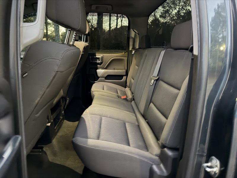 Used 2018 Chevrolet Silverado 1500 LT image 20