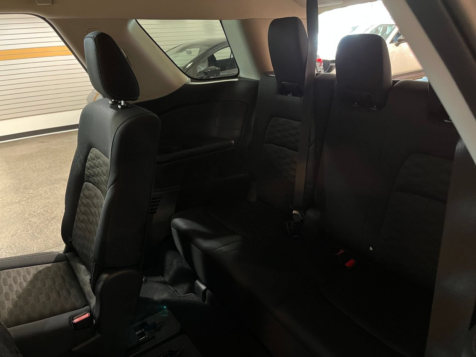 Used 2025 Nissan Pathfinder SV AWD/4WD image 30