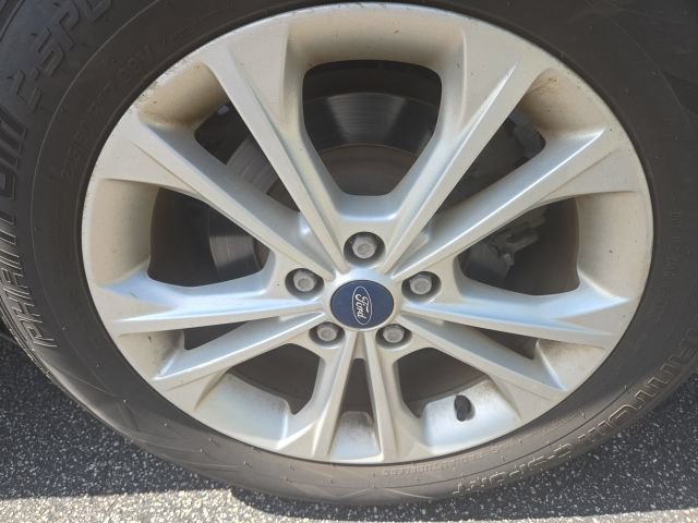 Used 2019 Ford Escape SE FWD image 10