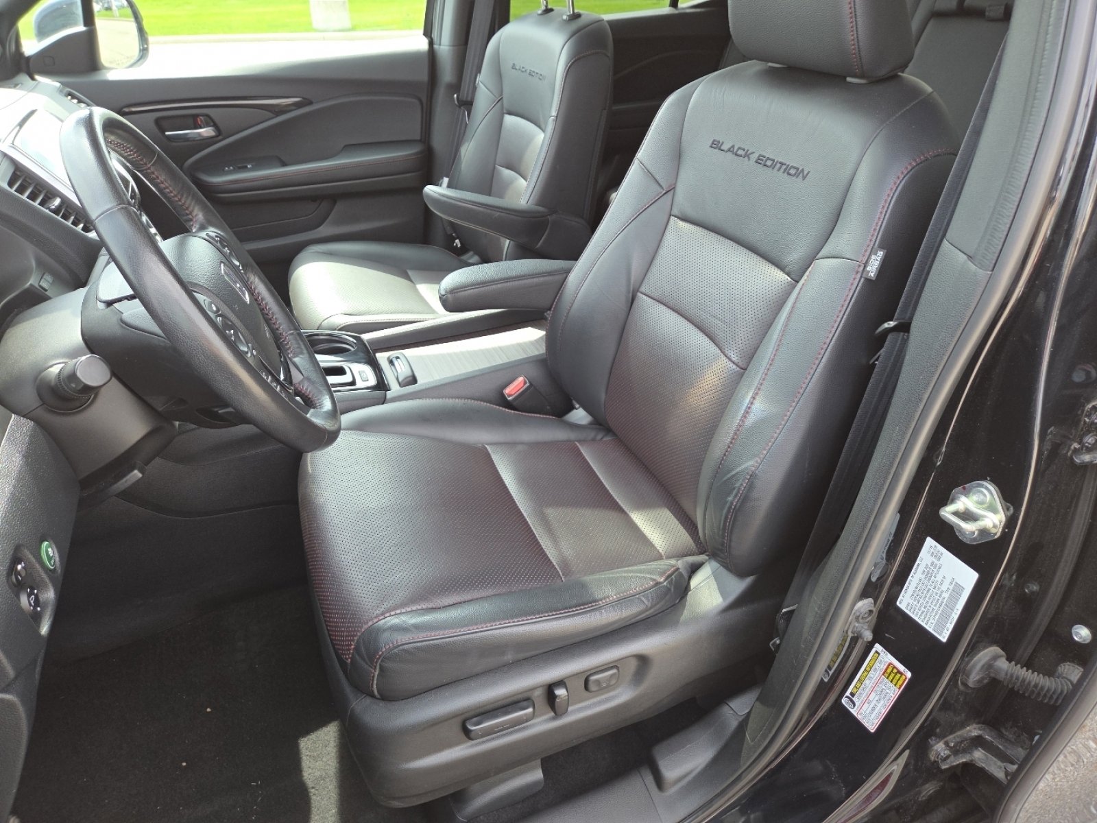 Used 2019 Honda Ridgeline Black Edition image 27