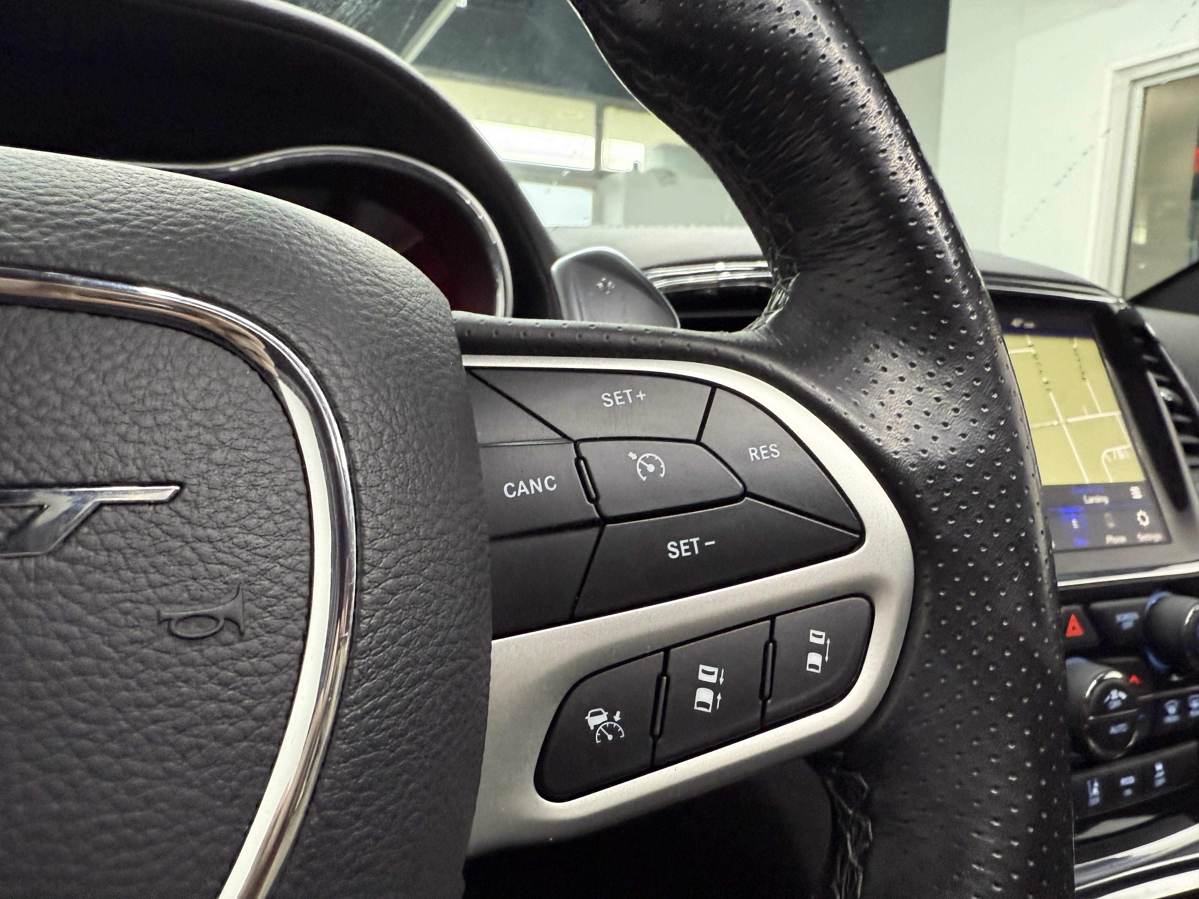 Used 2021 Jeep Grand Cherokee SRT image 14