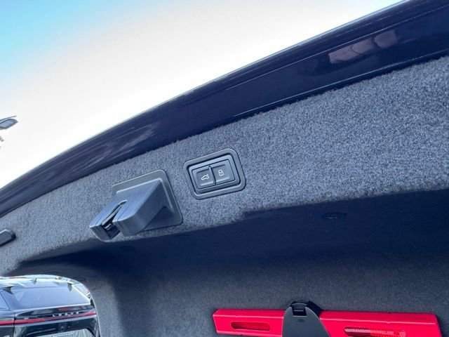 Certified 2023 Audi A8 L 3.0T image 27