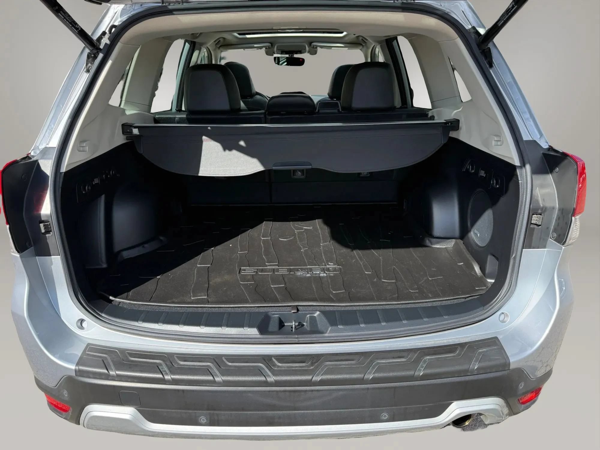 Used 2020 Subaru Forester Touring AWD/4WD image 7