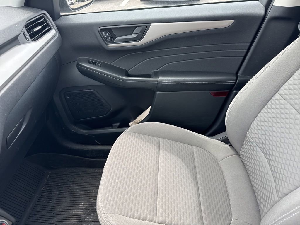 Used 2022 Ford Escape SE w/ Convenience Package AWD/4WD image 14