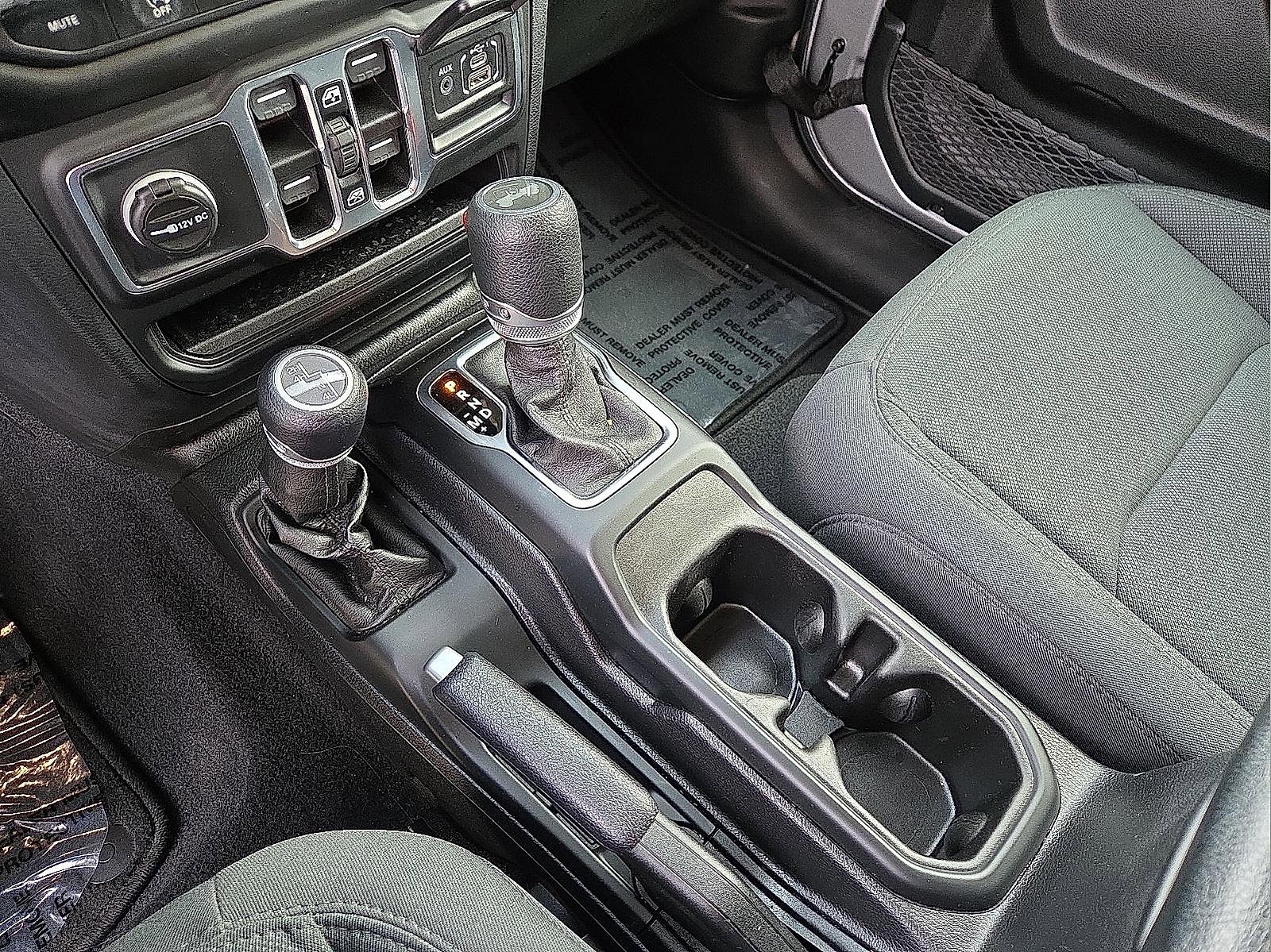 Used 2021 Jeep Wrangler Unlimited Sport image 25