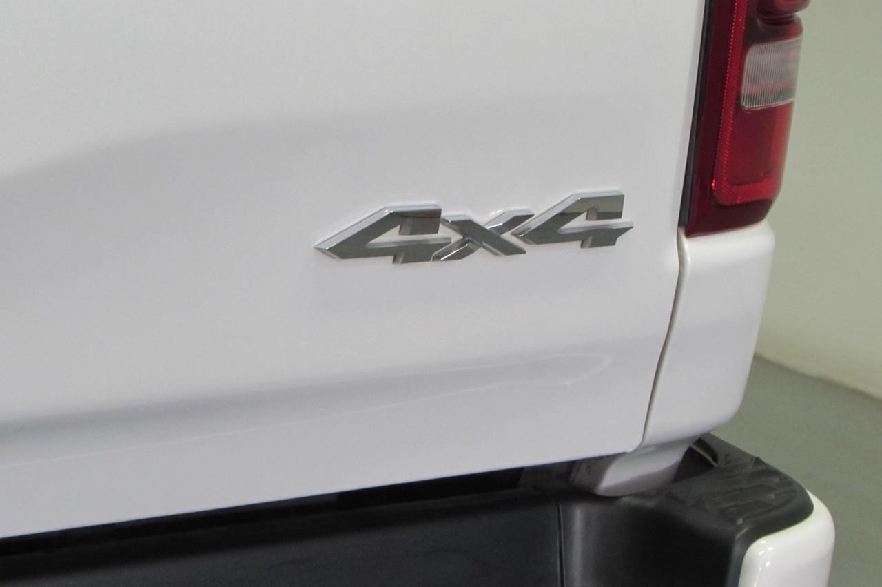 Used 2023 RAM 1500 Limited w/ Body Color Bumper Group AWD/4WD image 11