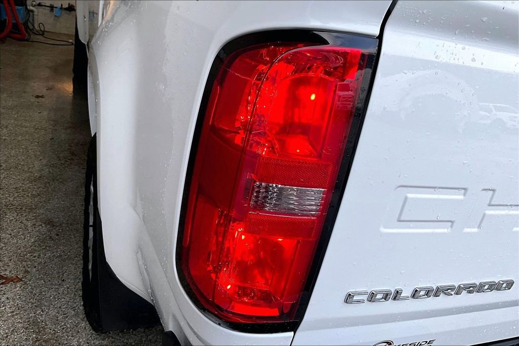 Used 2022 Chevrolet Colorado LT w/ LT Convenience Package image 24