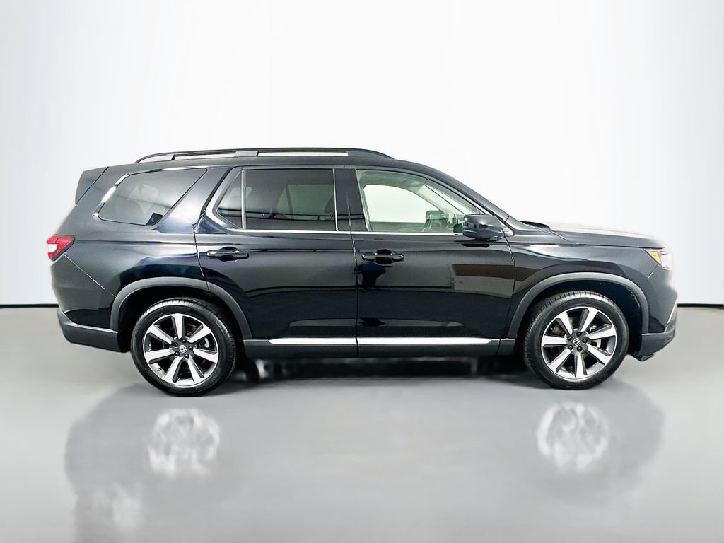 Certified 2023 Honda Pilot Elite image 4