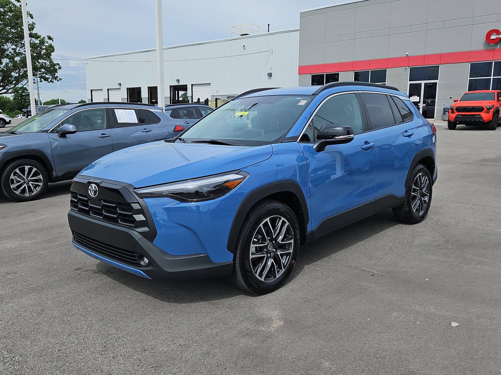 Certified 2026 Toyota Corolla Cross XLE AWD/4WD image 2