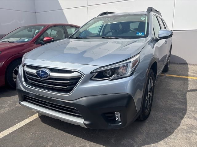 Used 2020 Subaru Outback Limited image 1