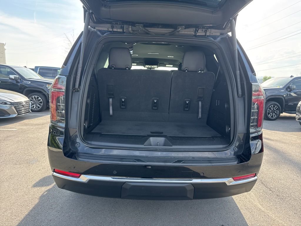 Used 2025 Chevrolet Tahoe LT AWD/4WD image 28
